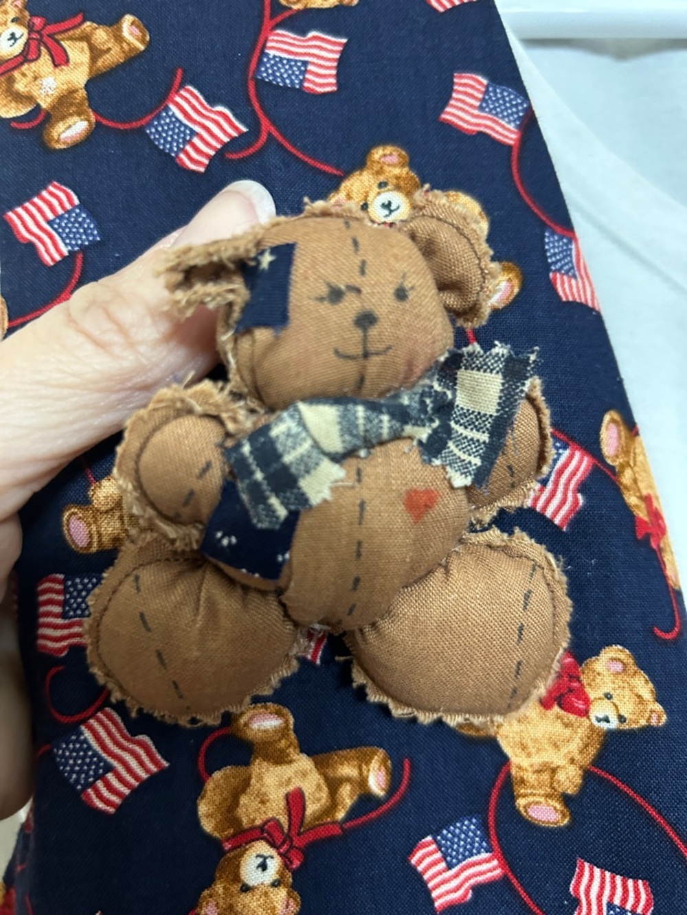 111 Main Teddy Bear American Flag Print Vest Vintage bundle w Tee Shirt and Pin - Picture 6 of 13